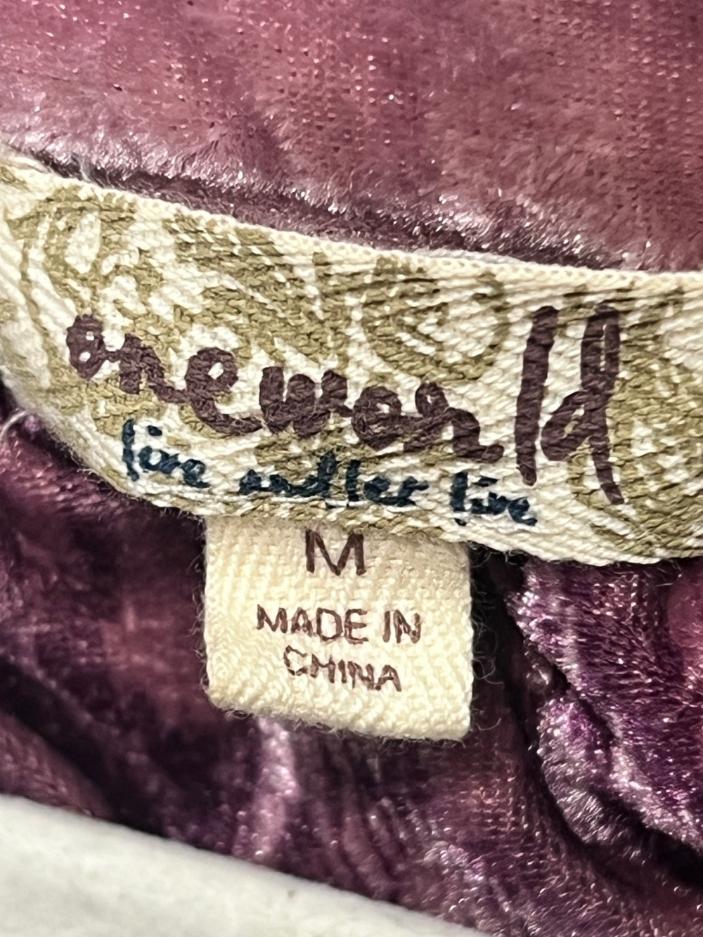 One World Velour Top Womens M Pink Purple Ombre Floral Boho Henley Long Sleeve - Picture 3 of 7